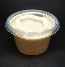 Zusätzliche Salatsauce