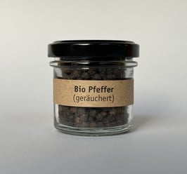 Schwarzer Bio Pfeffer, geräucht