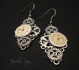 Boucles d'oreilles modèles uniques