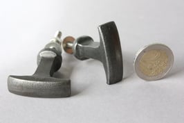 1 rustikaler Schrankgriff grau / grey handle knob rustic