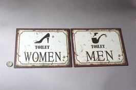 1 Toiletten Schild Mann Pfeife Frau Schuhe / Toilet door sign ladies shoes, gents pipe