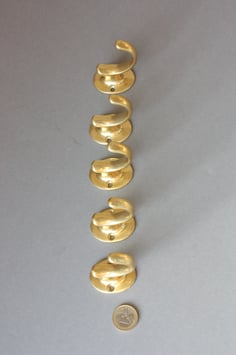 5 kleine Haken gold / New Old Stock small wall hooks 50s 60s