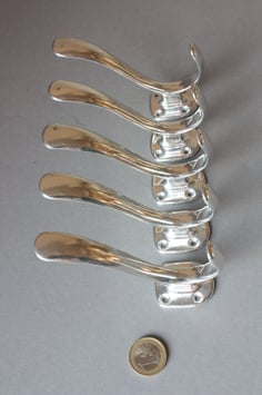 5 unbenutzte Kleiderhaken Vintage | New Old Stock  50s Wall Hooks
