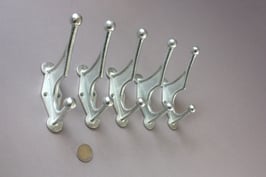 5 Haken rustikal British Industrial / wall hooks rustic