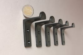 5 Haken schwarz schlicht | black wall hooks modern