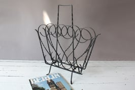 Boho Zeitungsständer Vintage schwarz / newspaper stand Bohemian black