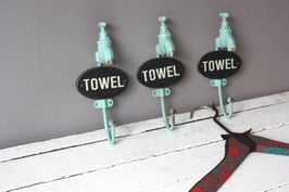 1 Handtuchhaken Wasserhahn nostalgisch / towel hook faucet nostalgic