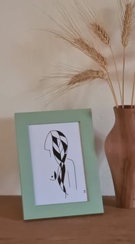 Dessin encadré de la collection "La tresse" N°2