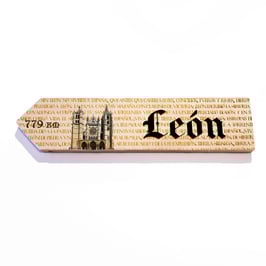 León (Varios diseños)