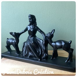 Statue "Dame aux bambis", décoration de cheminée