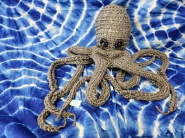 Spieluhr Octopus grau