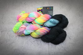 Trekking 4fach, Atelier Zitron, 100g "Chaos Nr. 3"