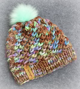 Handgestrickte Mütze Größe M