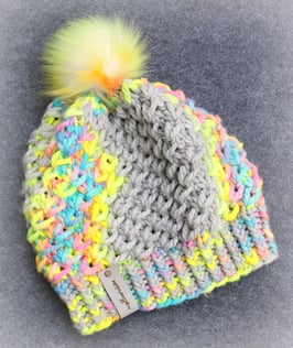 Handgestrickte Mütze Größe M