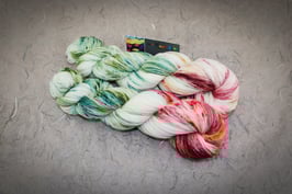 Merino High Twist 4fach, Atelier Zitron, 100g, "Merry Christmas 2025"