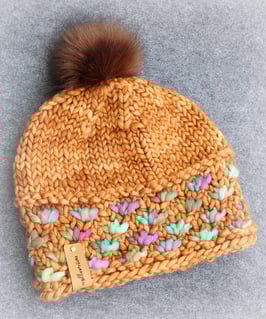 Handgestrickte Mütze Größe M