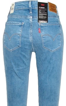 Levi's 711 Skinny Jeans in Hellblau