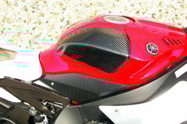 YZF-R1 15-19 カーボンタンクスライダー