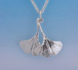 Double Ginkgo Pendant L 4 D P