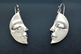 Half Moon Earrings - M 1 H FW