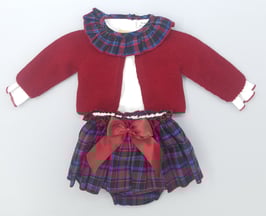 Conjunto de pololo, camisa y rebeca. Ref. 548.3.