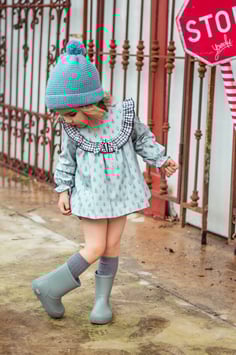 Jesusín con capota y cubrepañal. Familia Grafito. Ref. 1049.