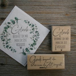 Stempel "Glück beginnt da...."