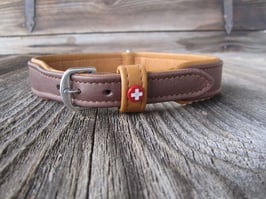 Halsband 'Rigi' whisky auf natur