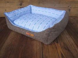 Hundebett 'Bettli Hoselupf' blau