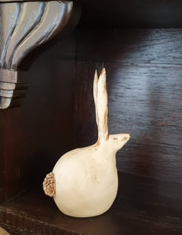 Hase, Keramik, Unikat, frostsicher, Handarbeit, 18,5 x 11 x 4,5 cm ( HxLxB), Geschenk, Osterhase, Dekoration, Ostern