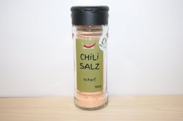 Chilisalz gemahlen