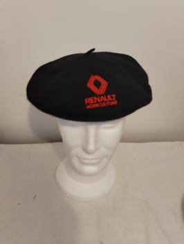 béret noir brodé renault agriculture
