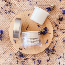 ECO RECHARGE Crème contours lissante yeux & lèvres au Bleuet