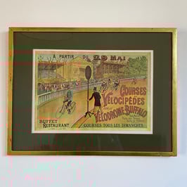 Mooie ingelijste fietsprent Courses de Vélocipèdes sur le Velodrome Buffalo