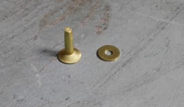 Rivets à mater en laiton 14 mm / T35