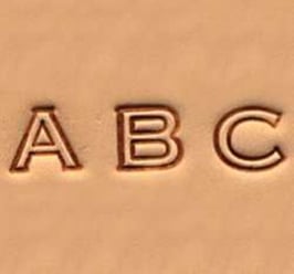 Matoir cuir coffret alphabet 6,3 mm - lettres évidés