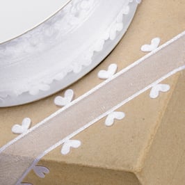 Organza Band mit Herz-Rand weiß - 5 Meter