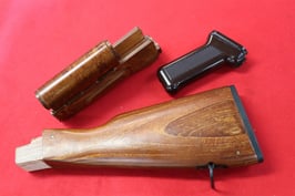 GHK AKM 木製ハンドガード上下、木製ストック、樹脂グリップセット（Ｖ３バージョン新古品）