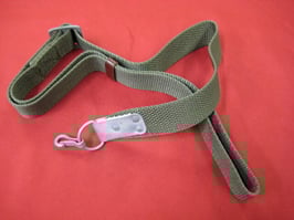 ポーランド製ＡＫ用グリーンナイロンスリング