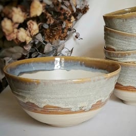 Large bol en grès blanc texturé