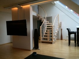 illuminazione "Atmosphere-Light" telecomandata per supporto TV ScreenTrain