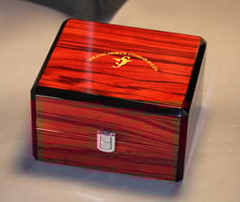 Uhrenbox JS Unikatuhren für eine Uhr