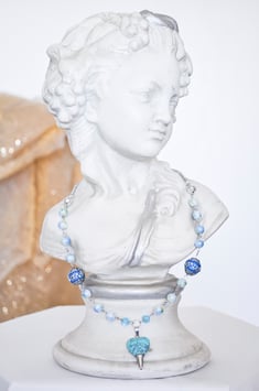 Kette mit Herzanhänger  „Elfenherz“ in türkisblau