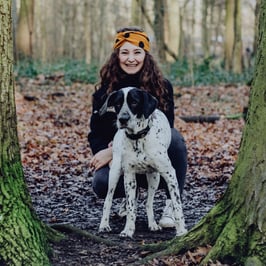 Stirnband 'HORCH AMOL' - ocker-schwarz