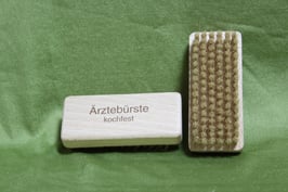 1 Ärztebürste / Handwaschbürste