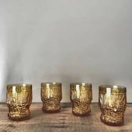 4 VERRES JAUNES À FACETTES