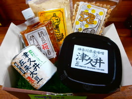 豊国屋おりじなるギフトボックス「津久井在来大豆5点セット」