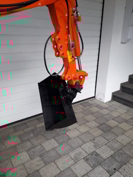 Schwenkbarer Hydrauliklöffel 60cm