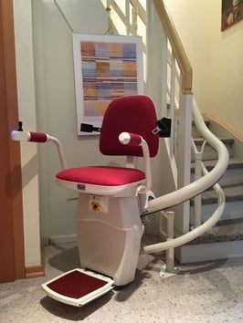 Gebrauchter Kurven-Treppenlift