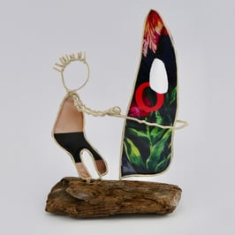 Windsurfer aus Papierdraht